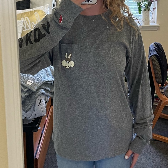 University of South Dakota T-shirt - Picture 5 of 7